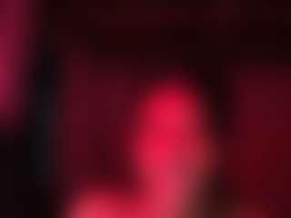 Live cam show with Iluvsaffire Bleu - Solo on Camsoda Late Night
