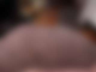 Iluvsaffire Bleu's Live Sex Cam Show
