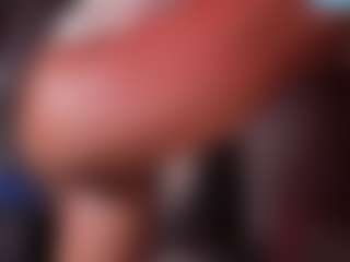 Iluvsaffire Bleu's Live Sex Cam Show