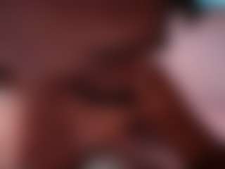 Iluvsaffire Bleu's Live Sex Cam Show