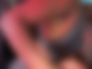 Iluvsaffire Bleu's Live Sex Cam Show