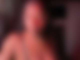 Iluvsaffire Bleu's Live Sex Cam Show