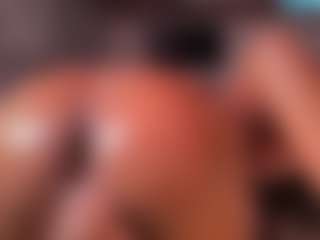 Iluvsaffire Bleu's Live Sex Cam Show