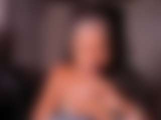 Iluvsaffire Bleu's Live Sex Cam Show