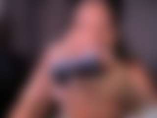 Iluvsaffire Bleu's Live Sex Cam Show