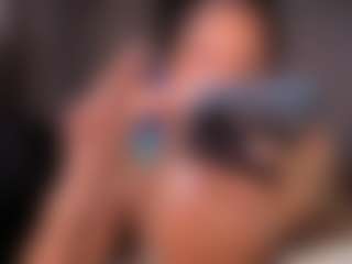 Iluvsaffire Bleu's Live Sex Cam Show