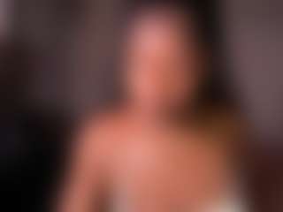 Iluvsaffire Bleu's Live Sex Cam Show
