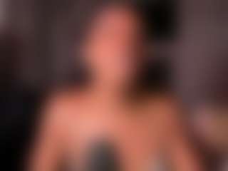Iluvsaffire Bleu's Live Sex Cam Show