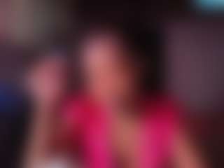 Iluvsaffire Bleu's Live Sex Cam Show