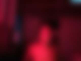 Show in cam erotica live di Iluvsaffire Bleu