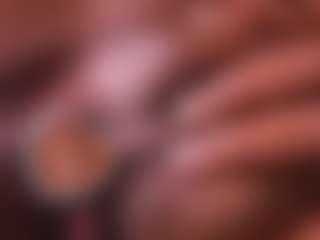 Iluvsaffire Bleu's Live Sex Cam Show