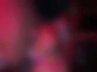 Live cam show with Iluvsaffire Bleu - Dildo Or Vibrator on livesuperchat.net