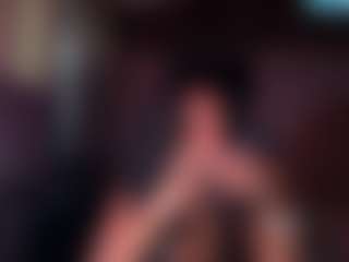 Iluvsaffire Bleu's Live Sex Cam Show