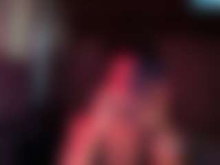 Iluvsaffire Bleu's Live Sex Cam Show