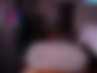 Iluvsaffire Bleu's Live Sex Cam Show