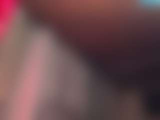 Live cam show with Iluvsaffire Bleu - Fingers on SinfulBabes