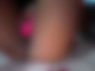 Iluvsaffire Bleu's Live Sex Cam Show