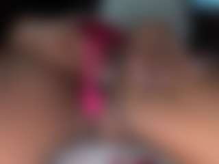 Iluvsaffire Bleu's Live Sex Cam Show