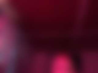 Live cam show with Iluvsaffire Bleu - Ebony Lovense on Camsoda