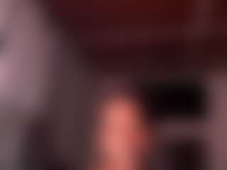 Live cam show with Iluvsaffire Bleu - Ebony HD on LiveSexCams6
