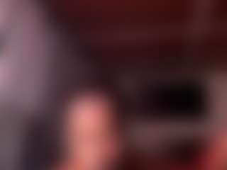 Live cam show with Iluvsaffire Bleu - Bedroom on TastyBlacksLive