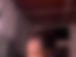 Live cam show with Iluvsaffire Bleu - Bedroom Black on testsause.com