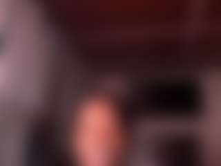Live cam show with Iluvsaffire Bleu - Asshole Ebony on dropp.cam