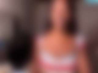 Live cam show with Iluvsaffire Bleu - Black Shaved Pussy on Fit Hotties