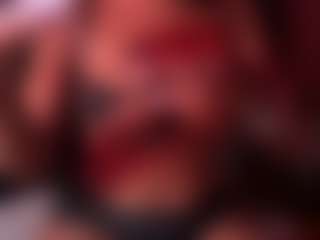 Iluvsaffire Bleu's Live Sex Cam Show