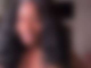 Iluvsaffire Bleu's Live Sex Cam Show
