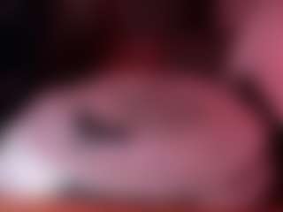 Iluvsaffire Bleu's Live Sex Cam Show