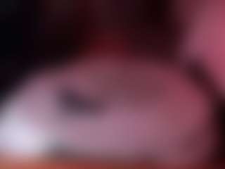 Iluvsaffire Bleu's Live Sex Cam Show