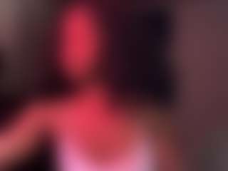 Iluvsaffire Bleu's Live Sex Cam Show