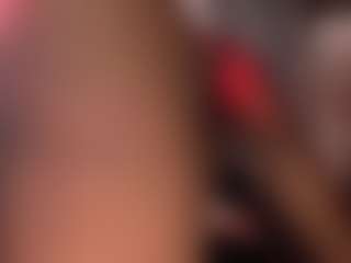 Iluvsaffire Bleu's Live Sex Cam Show