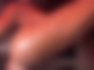 Iluvsaffire Bleu's Live Sex Cam Show