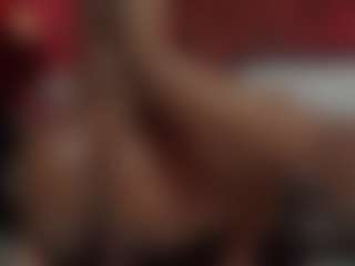 Iluvsaffire Bleu's Live Sex Cam Show