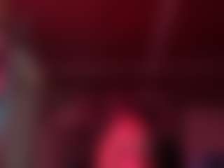 Live cam show with Iluvsaffire Bleu - Solo on TastyBlacksLive