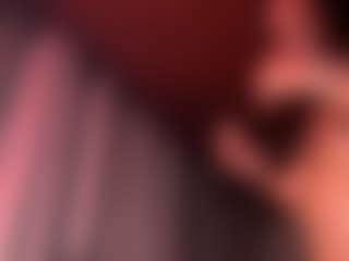 Iluvsaffire Bleu's Live Sex Cam Show