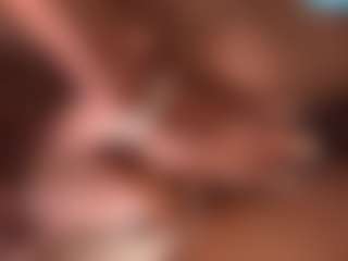 Iluvsaffire Bleu's Live Sex Cam Show