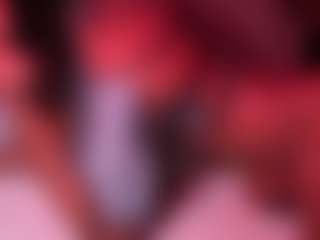 Live cam show with Iluvsaffire Bleu - Bikini on xxxlivecams.org