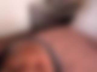 Show de câmera ao vivo com Iluvsaffire Bleu - Big Ass no Camsoda