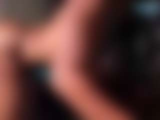 Iluvsaffire Bleu's Live Sex Cam Show