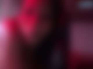 Iluvsaffire Bleu's Live Sex Cam Show