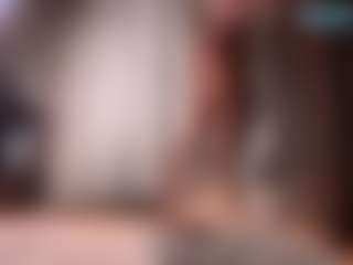 Live cam show with Iluvsaffire Bleu - Big Ass Big Tits on Streamer API