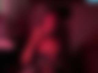 Iluvsaffire Bleu's Live Sex Cam Show