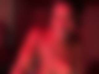Iluvsaffire Bleu's Live Sex Cam Show