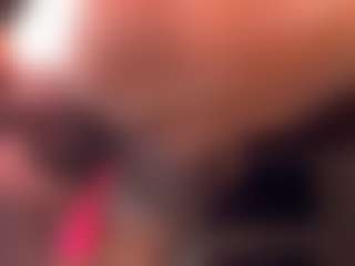 Iluvsaffire Bleu's Live Sex Cam Show
