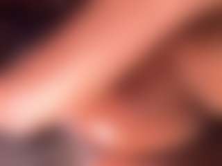 Live cam show with Iluvsaffire Bleu - Tease on camwithhim.com