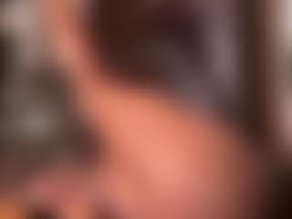 Iluvsaffire Bleu's Live Sex Cam Show