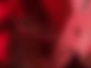 Live cam show with Iluvsaffire Bleu - Average on Camsoda